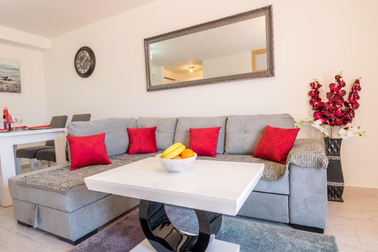 Lidija 2 Apartment Makarska Ngoại thất bức ảnh